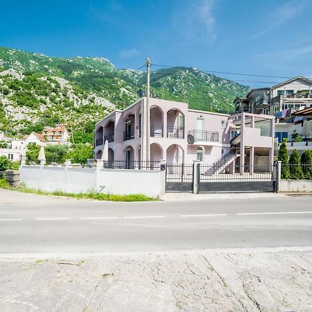 Apartmán Boka Bay 2 Kotor Exteriér fotografie